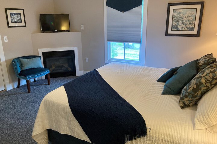 Room 34 of 58
