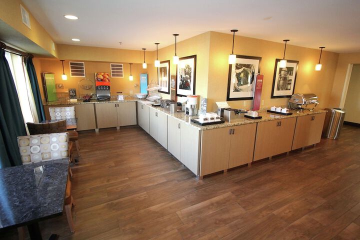 Hampton Inn Sandusky-Central