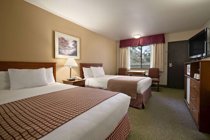 Baymont by Wyndham Seattle / Kirkland WA
