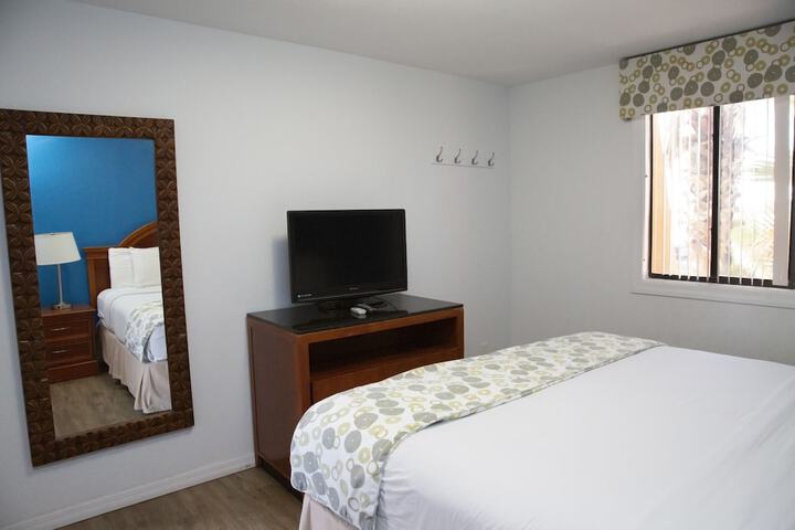 Room 34 of 85