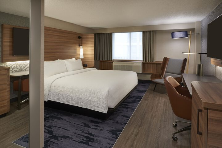 Room 14 of 31