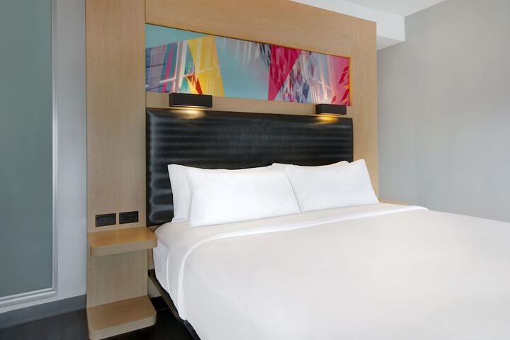 Aloft by Marriott Oklahoma City Downtown - Bricktown