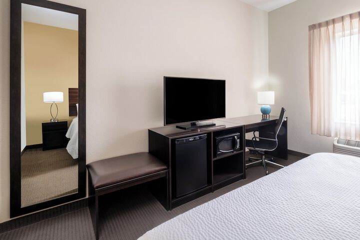 Garner Hotel Clarksville Northeast by IHG