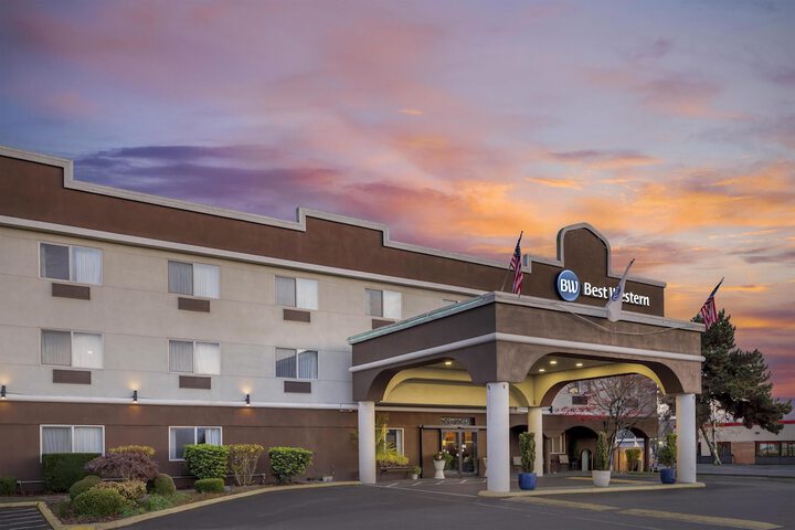 Best Western Sky Valley Inn