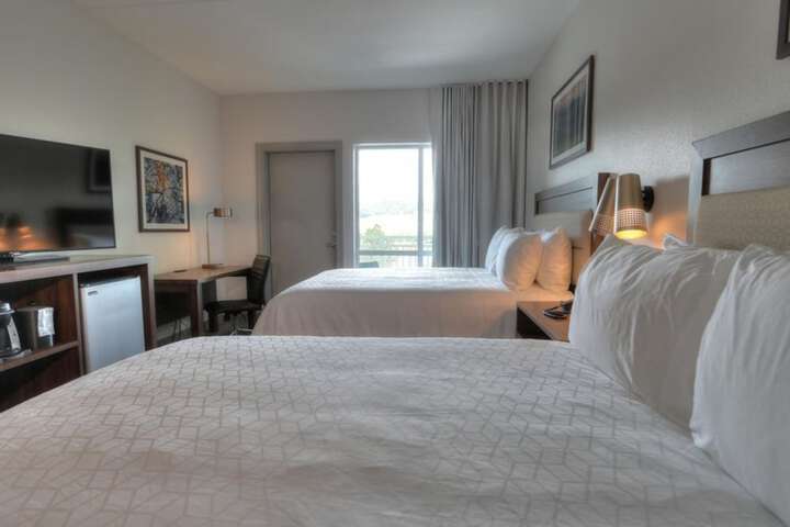 Room 22 of 107