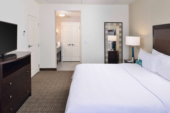 Room 20 of 53
