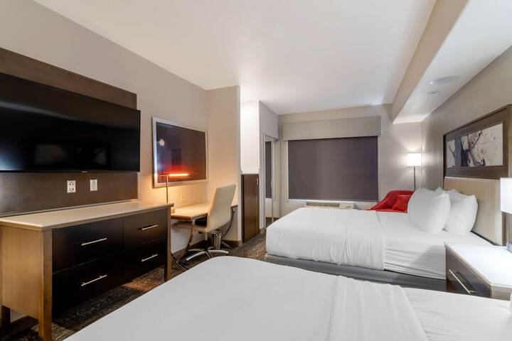 Room 35 of 44