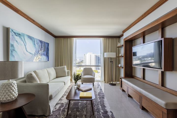 Room 45 of 66