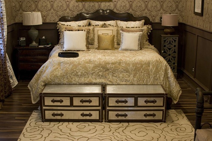 Room 18 of 79
