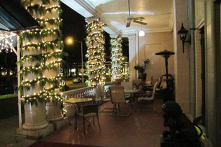 The Monticello Hotel