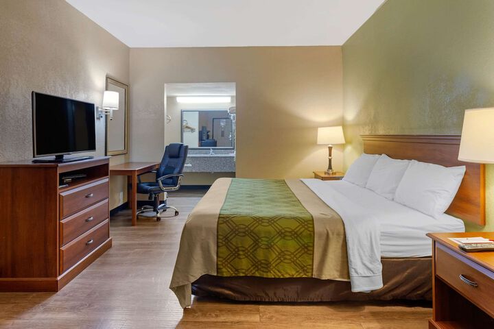 Room 14 of 20