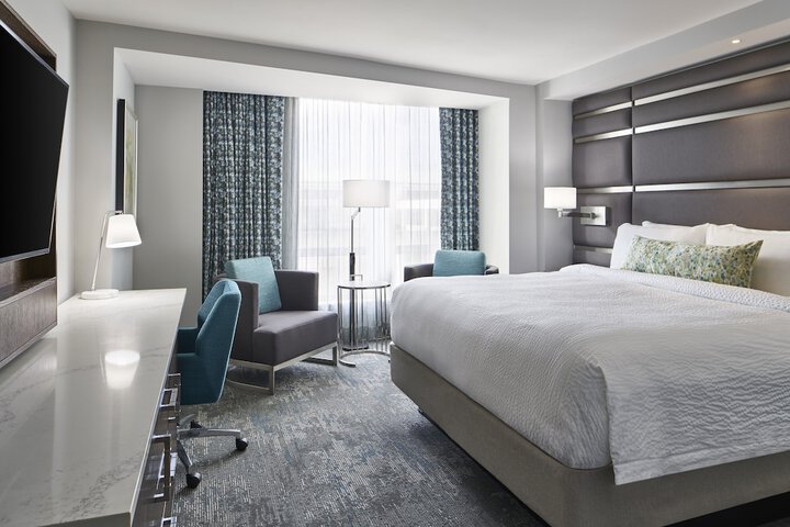 Courtyard by Marriott Washington Downtown / Convention Center