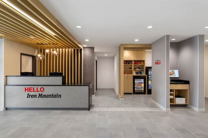Towneplace Suites by Marriott Iron Mountain