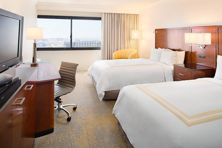 Room 21 of 49