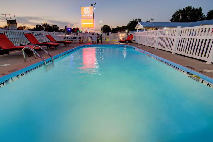 Pool 3 of 55