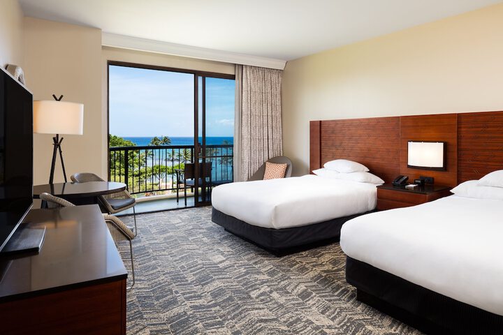 Room 215 of 405