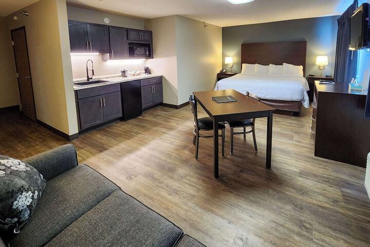 Room 19 of 32