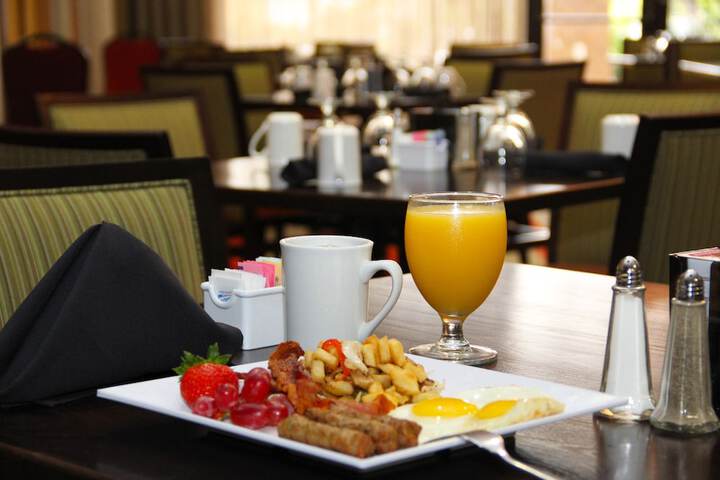 Breakfast/Coffee Service 24 of 28