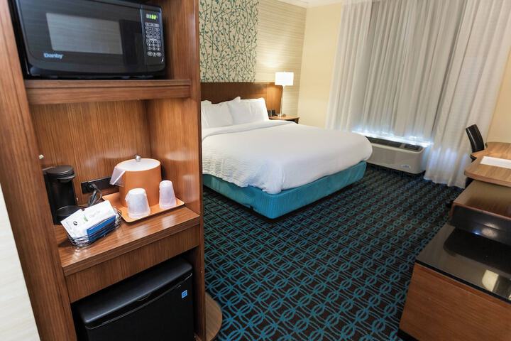 Fairfield Inn & Suites Bowling Green