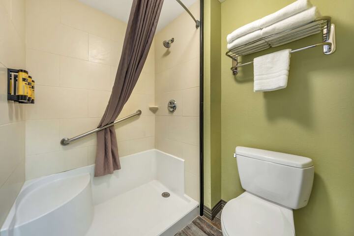 Best Western Plus Avita Suites