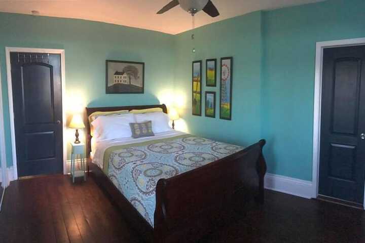 Room 30 of 48