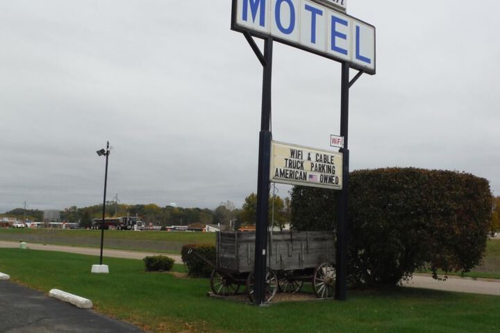 Caravan Motel