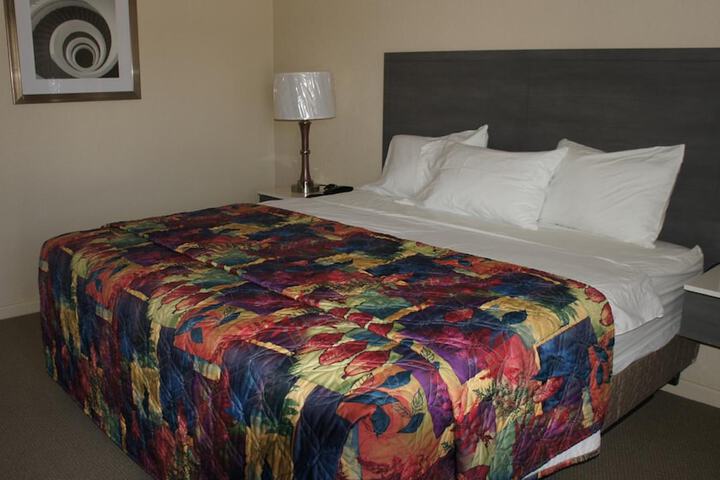 Room 19 of 25
