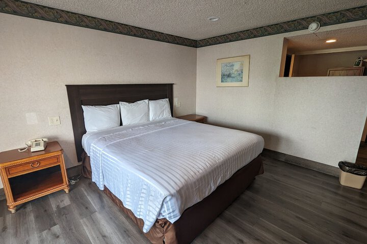 Room 22 of 49