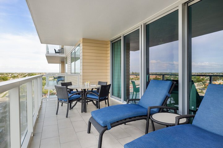 Marriotts Crystal Shores