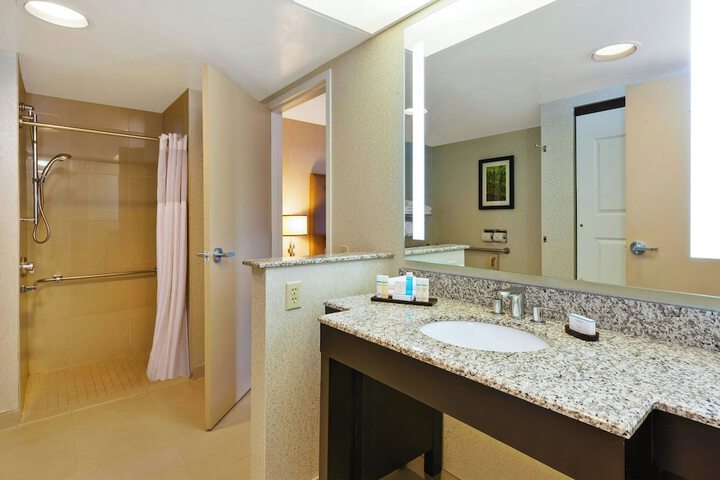 Hotel Auburn Hills