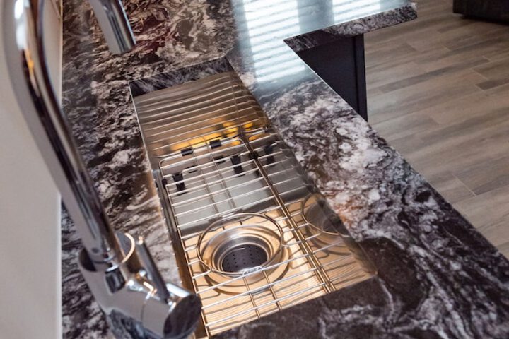 48 King West Boutique Hotel