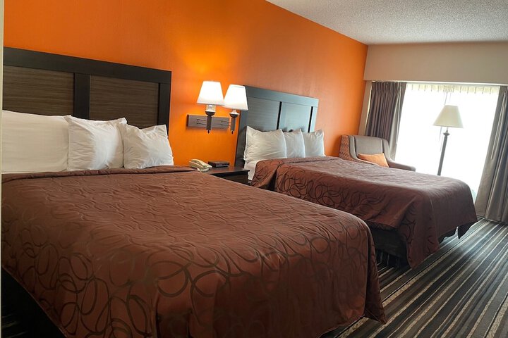 Room 22 of 37