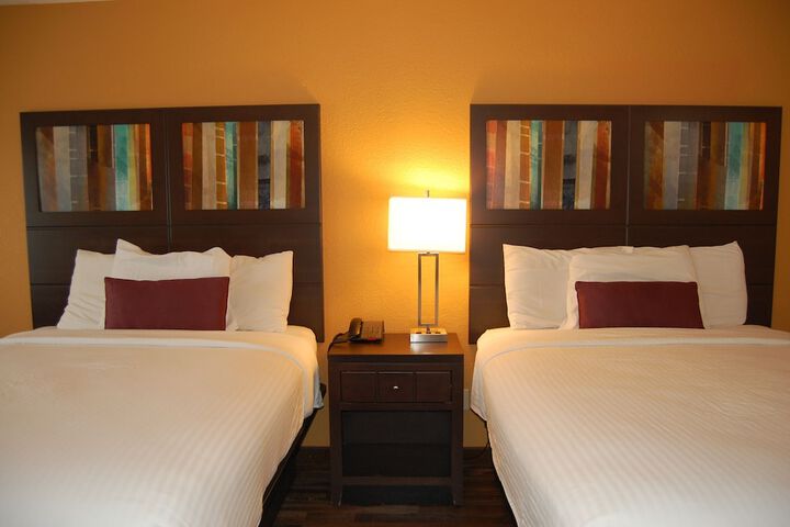 Room 48 of 150