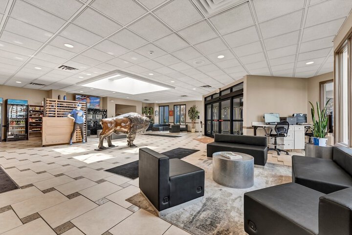 Buffalo Airport Hotel