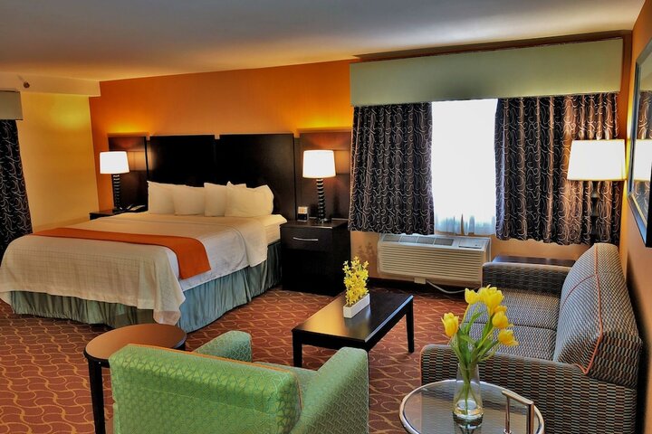 Room 47 of 79
