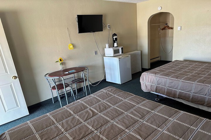 Room 17 of 23