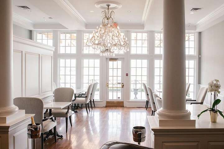 Riverbend Inn and Vineyard