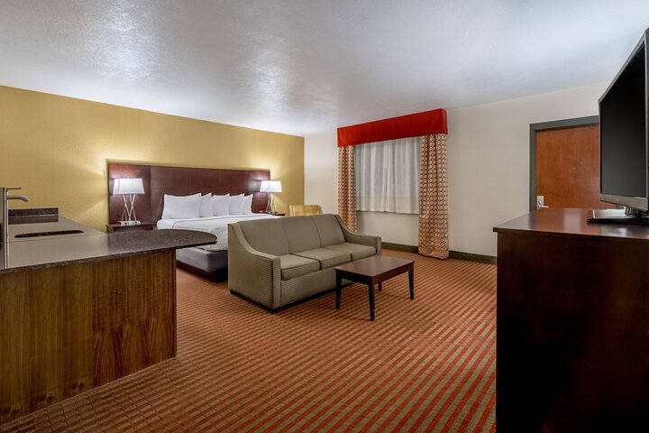 Room 31 of 83