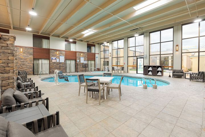 Best Western Plus GranTree Inn