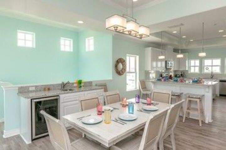 5BR 4 5BA Newly Built Luxury Beach House by RedAwning