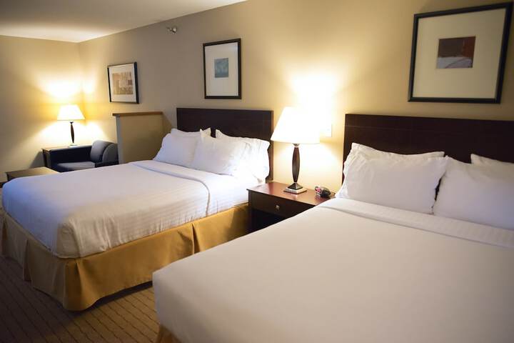 Room 21 of 48