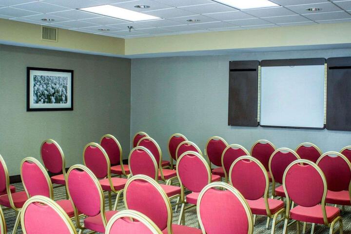 Comfort Inn & Suites Fuquay Varina