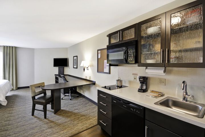Candlewood Suites Smyrna - Nashville by IHG