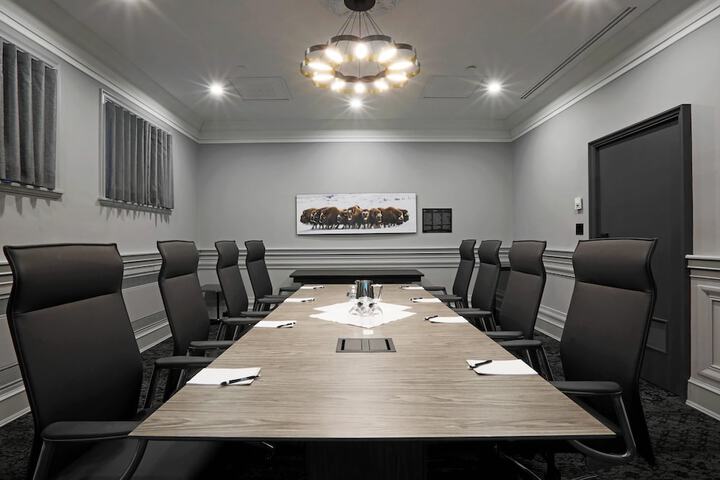 The Fort Garry Hotel Spa and Conference Centre, an Ascend Collection Hotel