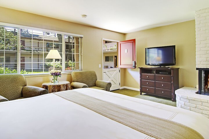 Room 42 of 71
