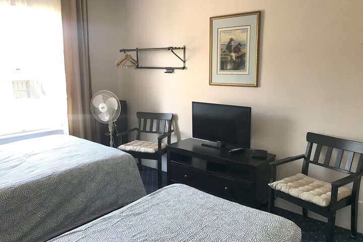 Room 34 of 73