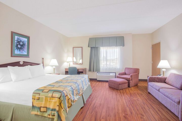 Room 20 of 26