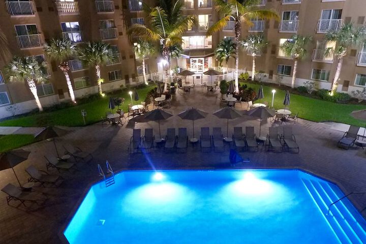 Pool 10 of 65