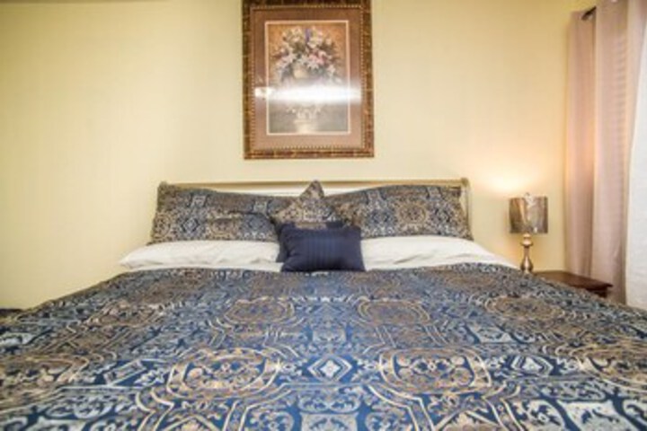 Flamingo Estate 4 Bd Luxury Las Vegas Condo