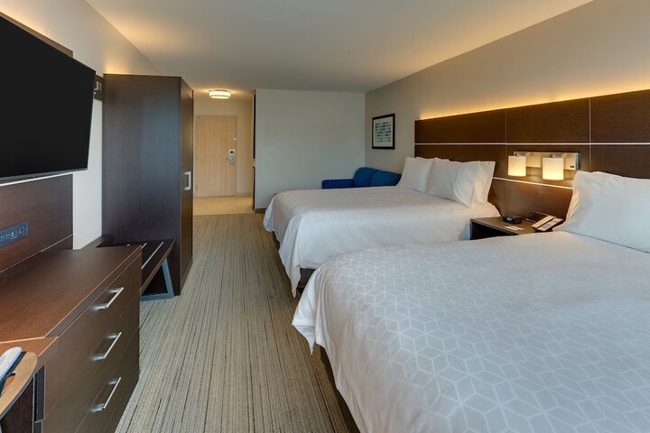 Room 14 of 51